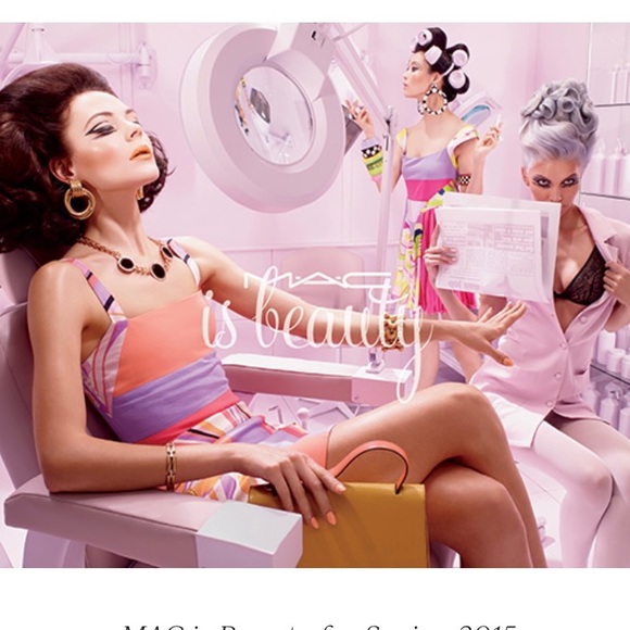 REAL REDHEAD Lustre Lipstick MAC IS BEAUTY - Picture 7 of 15